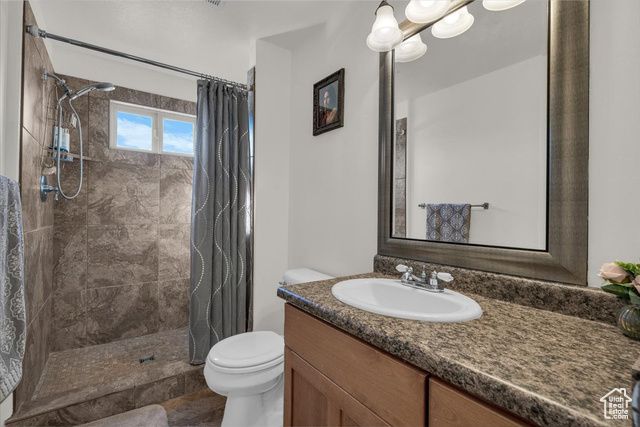 222 S VALLEY VIEW DR, Hurricane, UT 84737