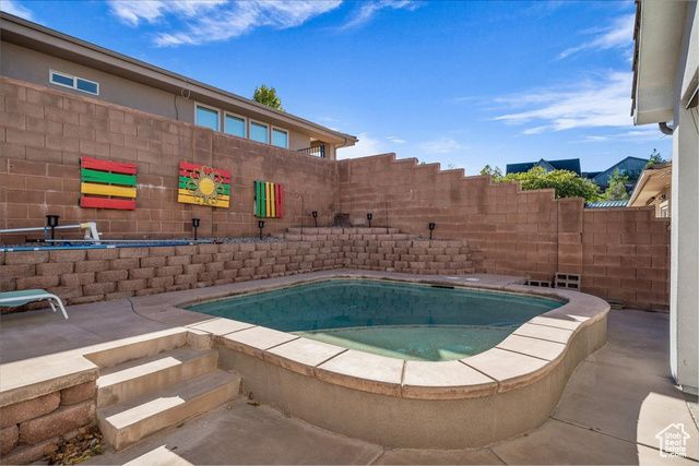 222 S VALLEY VIEW DR, Hurricane, UT 84737