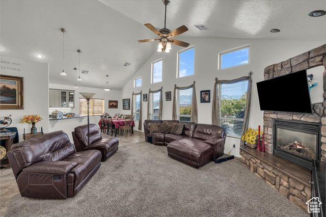 222 S VALLEY VIEW DR, Hurricane, UT 84737