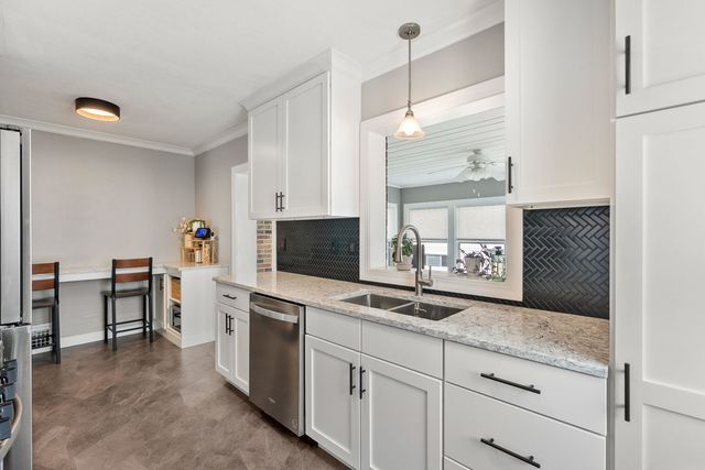 3111 Sheridan Street, Davenport, IA 52803