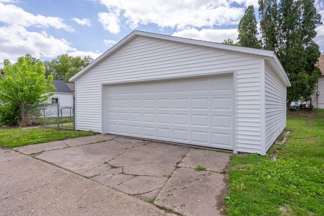 3111 Sheridan Street, Davenport, IA 52803