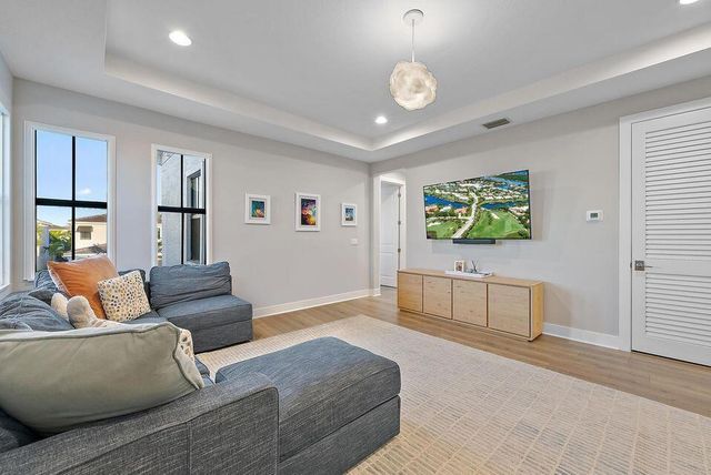 13526 Artisan Circle, Palm Beach Gardens, FL 33418