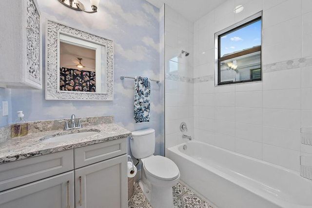 13526 Artisan Circle, Palm Beach Gardens, FL 33418