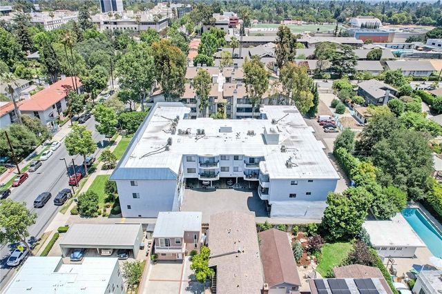 972 E California 202, Pasadena, CA 91106