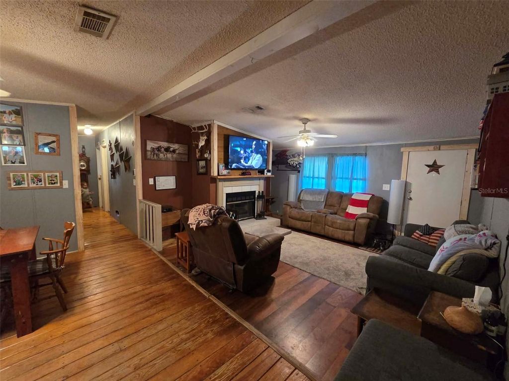 Image 30 of property listing at 25250 RICHBARN ROAD, Brooksville, FL 34601