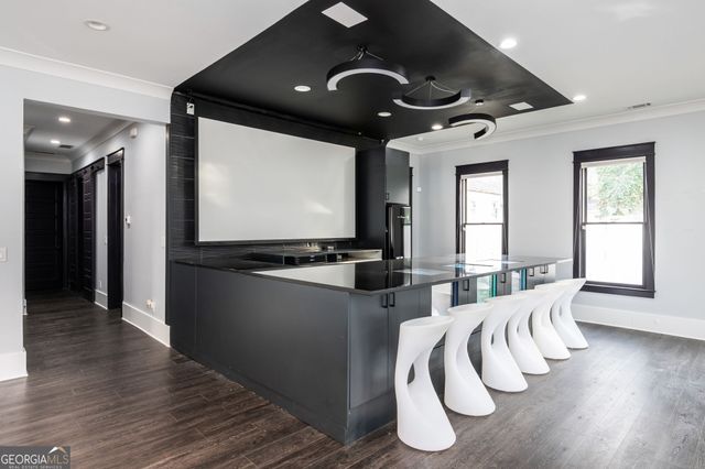 2804 Skyland Drive NE, Brookhaven, GA 30341