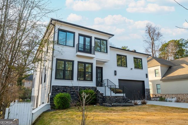 2804 Skyland Drive NE, Brookhaven, GA 30341