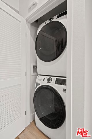 250 E Broadway 622, Long Beach, CA 90802