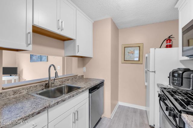 1203 Bluebell Drive, Jackson, NJ 08527