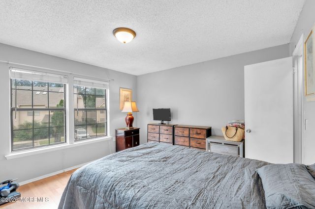 1203 Bluebell Drive, Jackson, NJ 08527