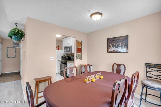 1203 Bluebell Drive, Jackson, NJ 08527