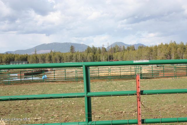 6493 E Trinity LN, Athol, ID 83801