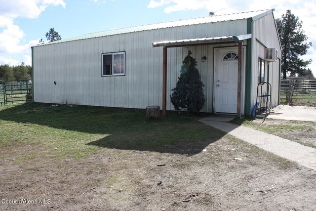 6493 E Trinity LN, Athol, ID 83801