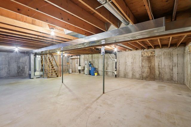 1501 Kent Court, Sauk City, WI 53583