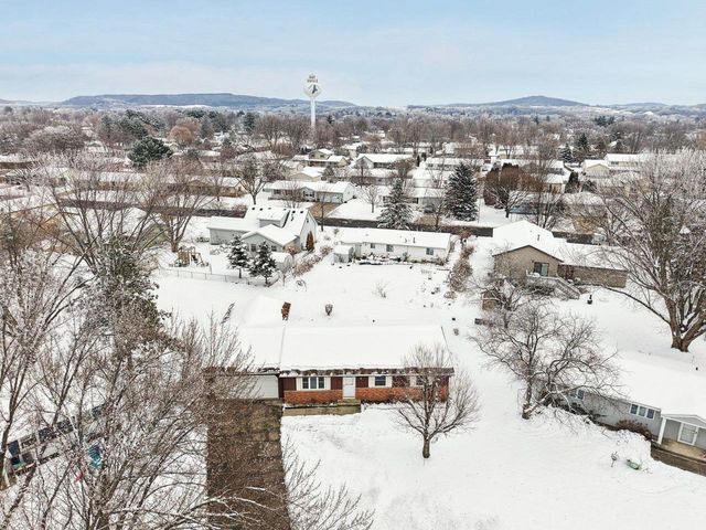 1501 Kent Court, Sauk City, WI 53583