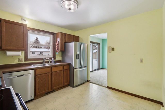 1501 Kent Court, Sauk City, WI 53583