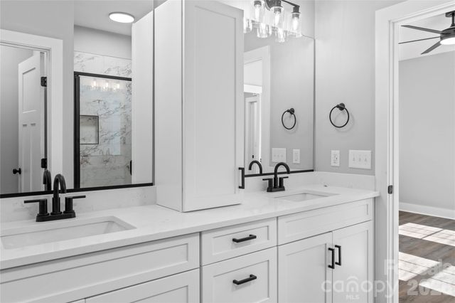 2328 Summerlin Street, Winston Salem, NC 27103