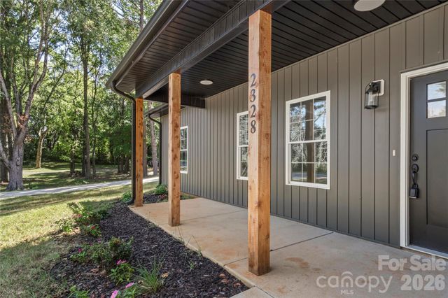 2328 Summerlin Street, Winston Salem, NC 27103