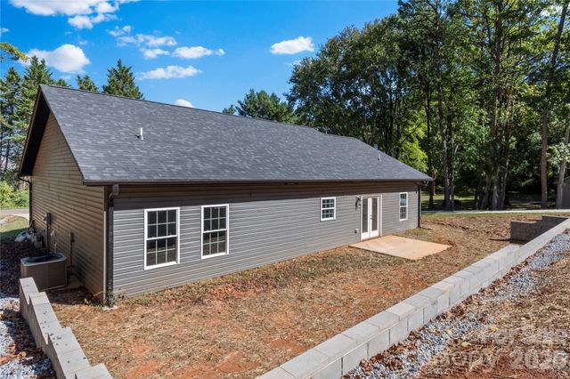 2328 Summerlin Street, Winston Salem, NC 27103