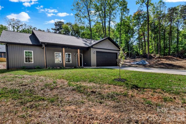 2328 Summerlin Street, Winston Salem, NC 27103