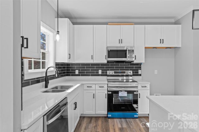 2328 Summerlin Street, Winston Salem, NC 27103