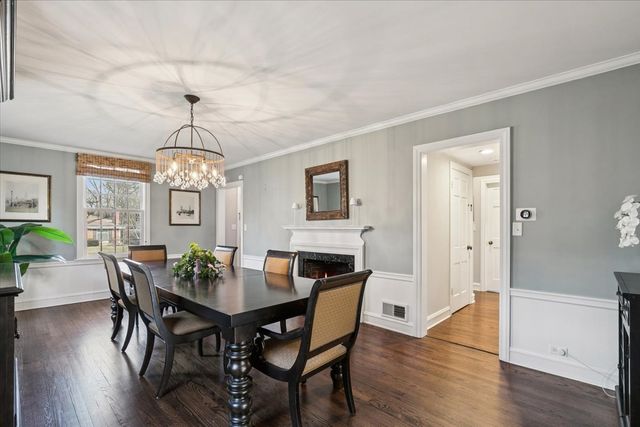 661 Greenview Place, Lake Forest, IL 60045