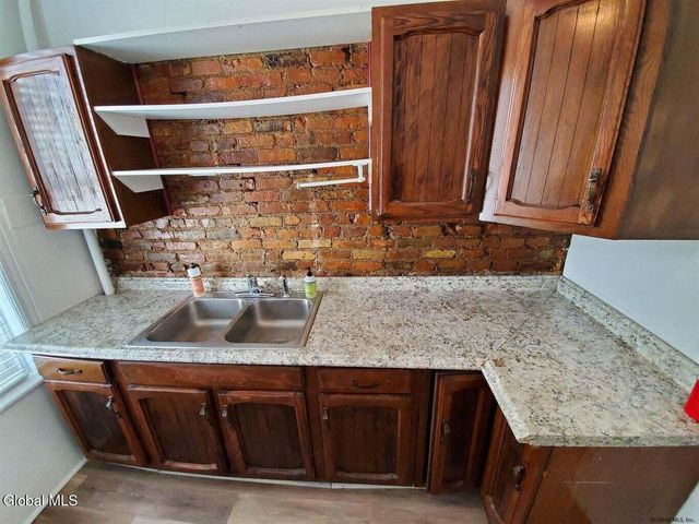 397 Washington Avenue, Albany, NY 12206