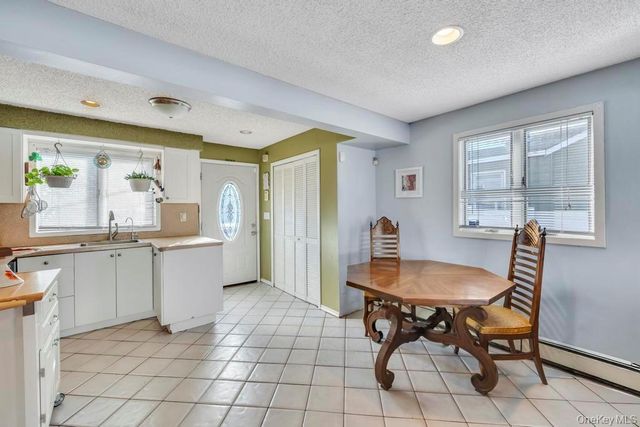 80 Parkway Boulevard, Ronkonkoma, NY 11779