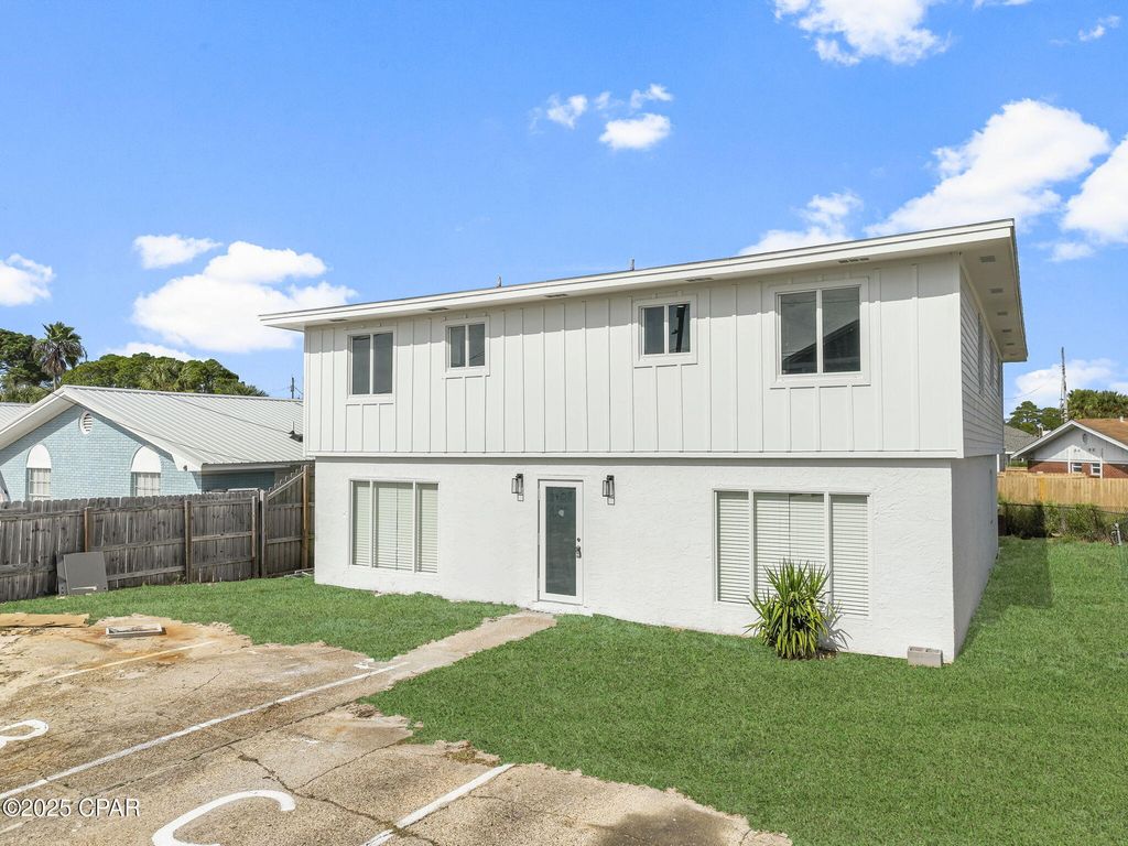 Image 7 of property listing at 3908 Ocean View Drive A, Panama City Beach, FL 32408
