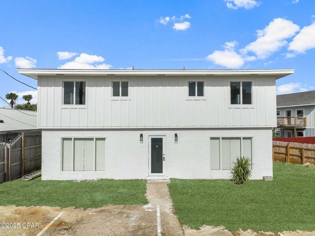 Image 8 of property listing at 3908 Ocean View Drive A, Panama City Beach, FL 32408