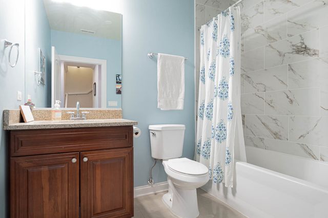 21 N Herbert Road I, Riverside, IL 60546