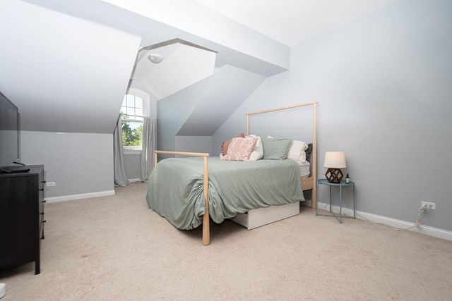 21 N Herbert Road I, Riverside, IL 60546
