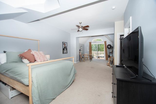 21 N Herbert Road I, Riverside, IL 60546