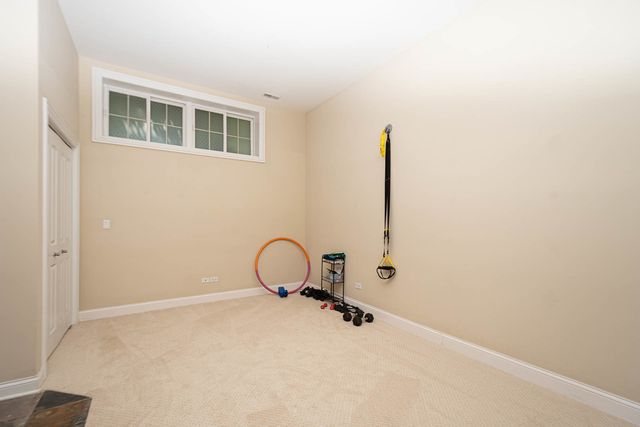 21 N Herbert Road I, Riverside, IL 60546
