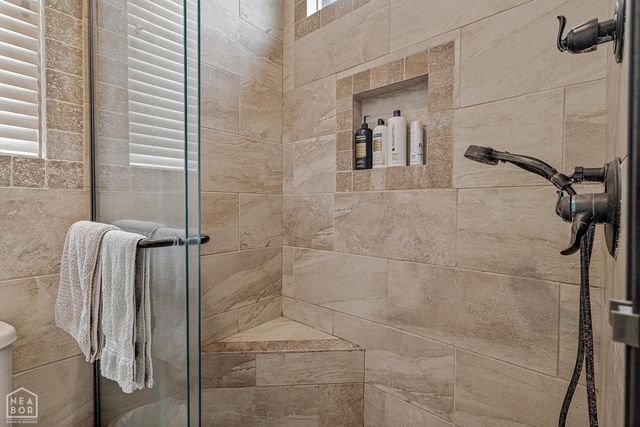 2832 Village Meadow Cove, Jonesboro, AR 72405