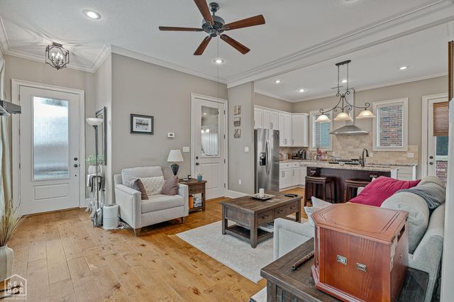 2832 Village Meadow Cove, Jonesboro, AR 72405