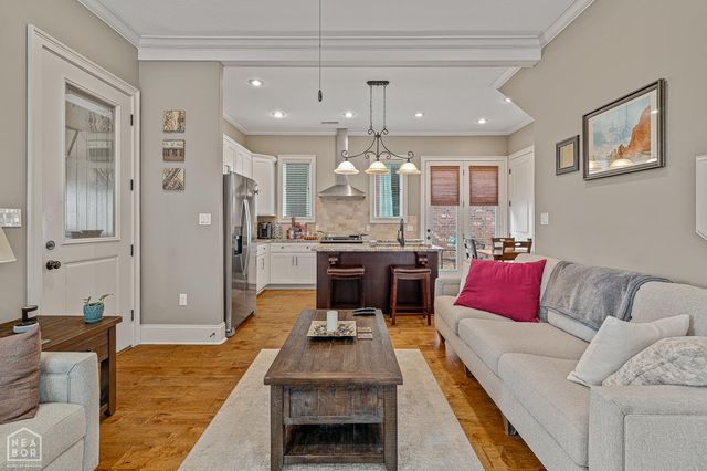 2832 Village Meadow Cove, Jonesboro, AR 72405