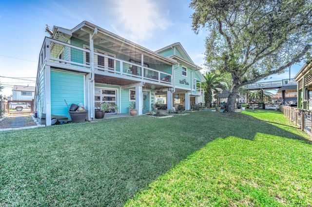 325 Ling Street, Bayou Vista, TX 77563