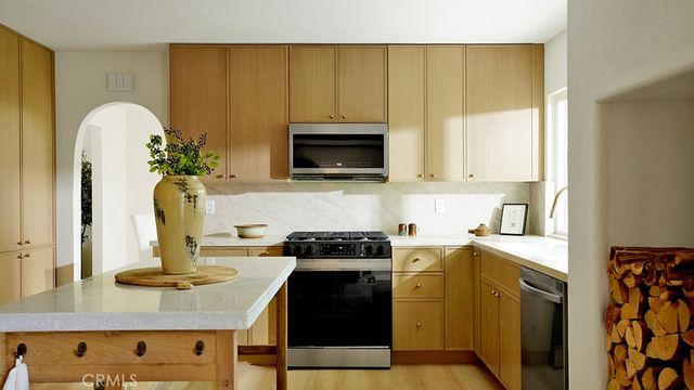 4722 Santiago, La Palma, CA 90623