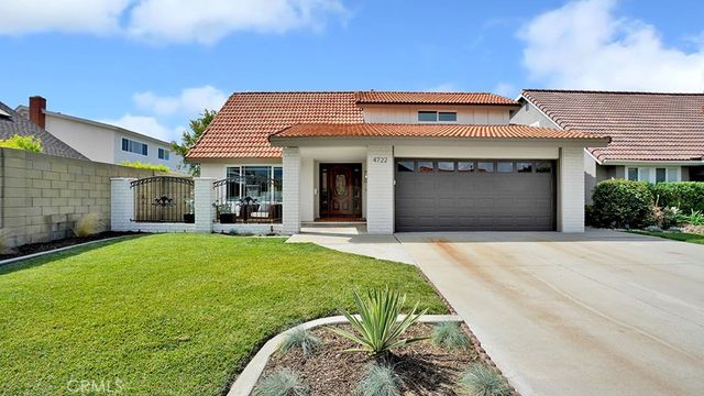 4722 Santiago, La Palma, CA 90623