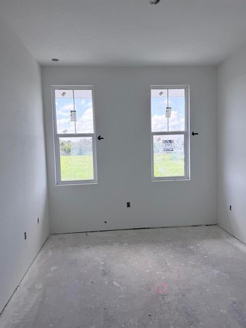135 Kings Lane, Fort Pierce, FL 34950