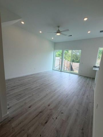 2000 Riverside Farms Road RD 6101, Austin, TX 78741