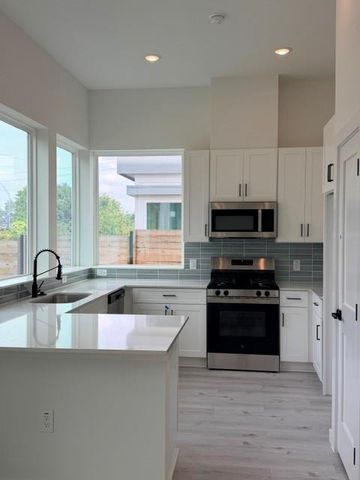 2000 Riverside Farms Road RD 6101, Austin, TX 78741