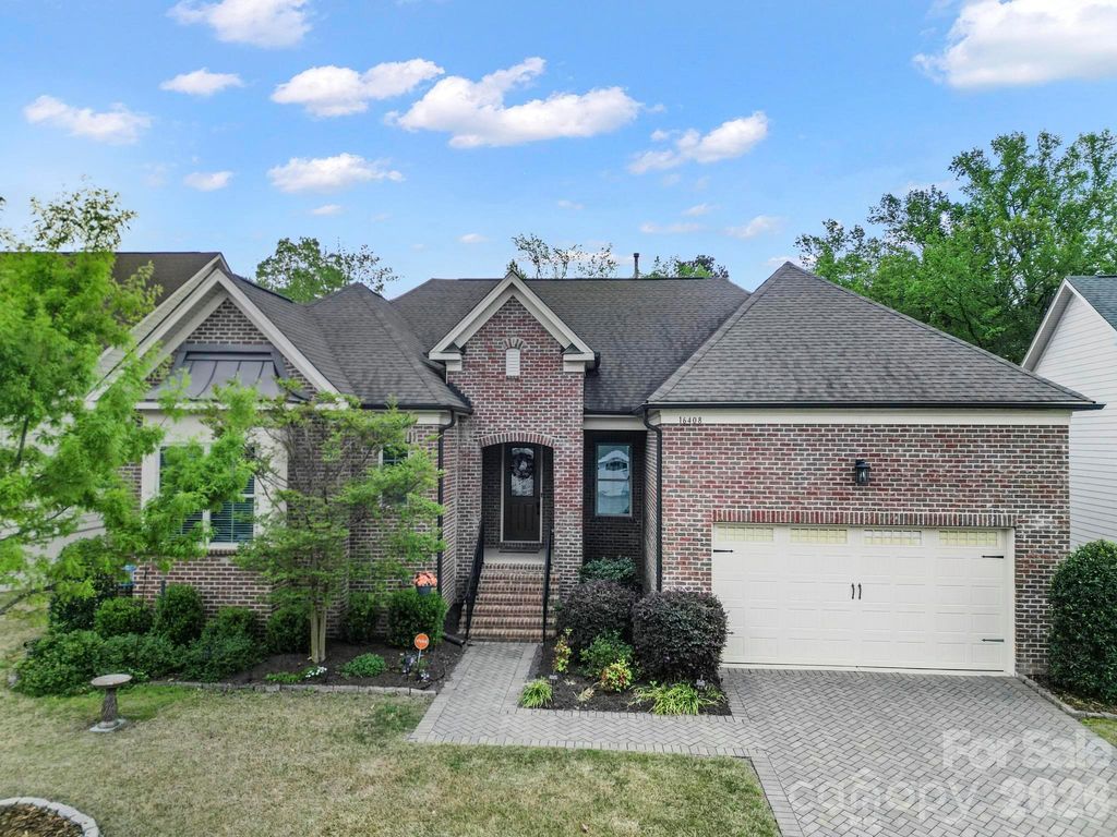 16408 Cozy Cove Road, Charlotte, NC 28278