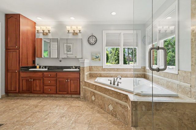 6689 Edgewood Drive, Burlington, KY 41005