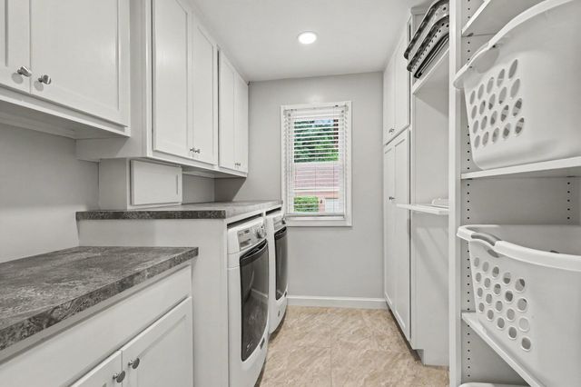 6689 Edgewood Drive, Burlington, KY 41005