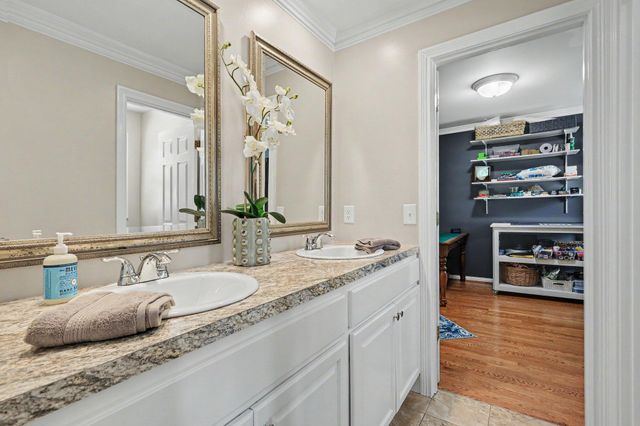 6689 Edgewood Drive, Burlington, KY 41005