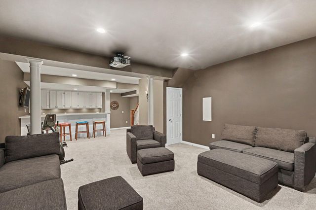 6689 Edgewood Drive, Burlington, KY 41005