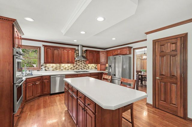 6689 Edgewood Drive, Burlington, KY 41005