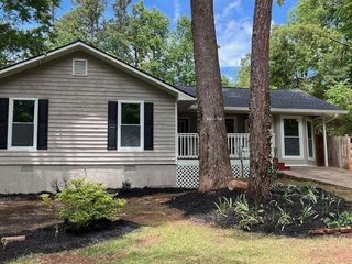 723 Lookout Pointe, Lawrenceville, GA 30043